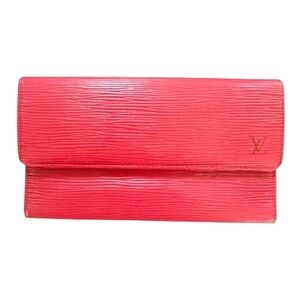 SALE 🎉 Louis Vuitton Vintage Red Epi Leather Wallet Porte Tresor International